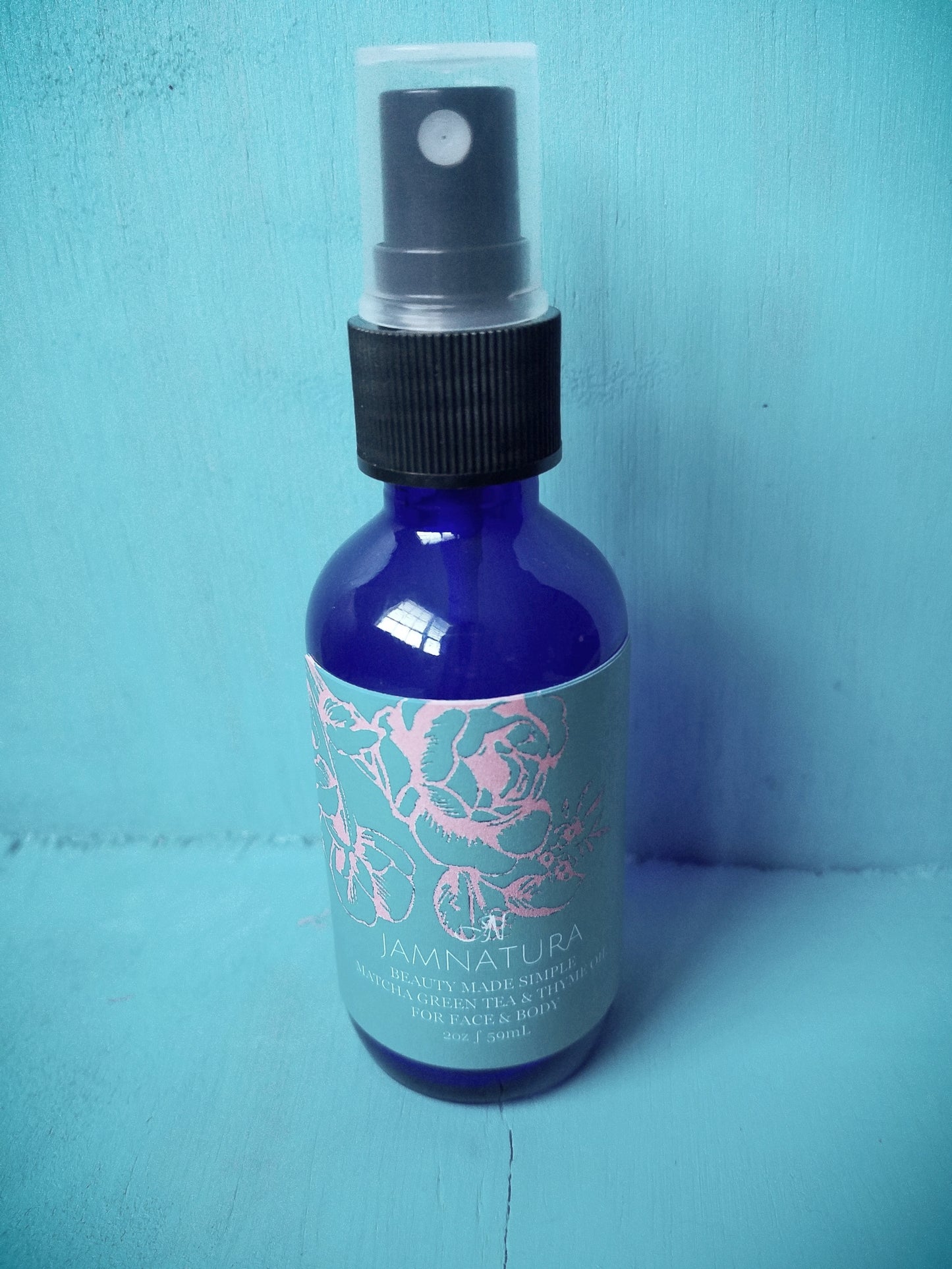 MATCHA GREEN TEA AND THYME SERUM 2oz